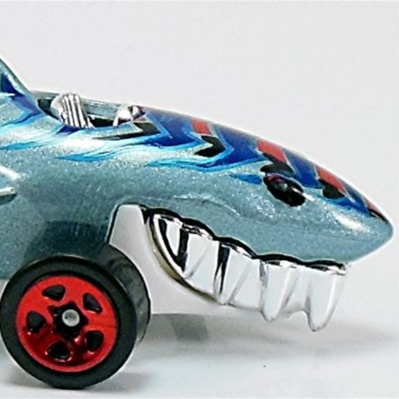 Hot Wheels Sharkcruiser Mattel - Picture 7 of 7